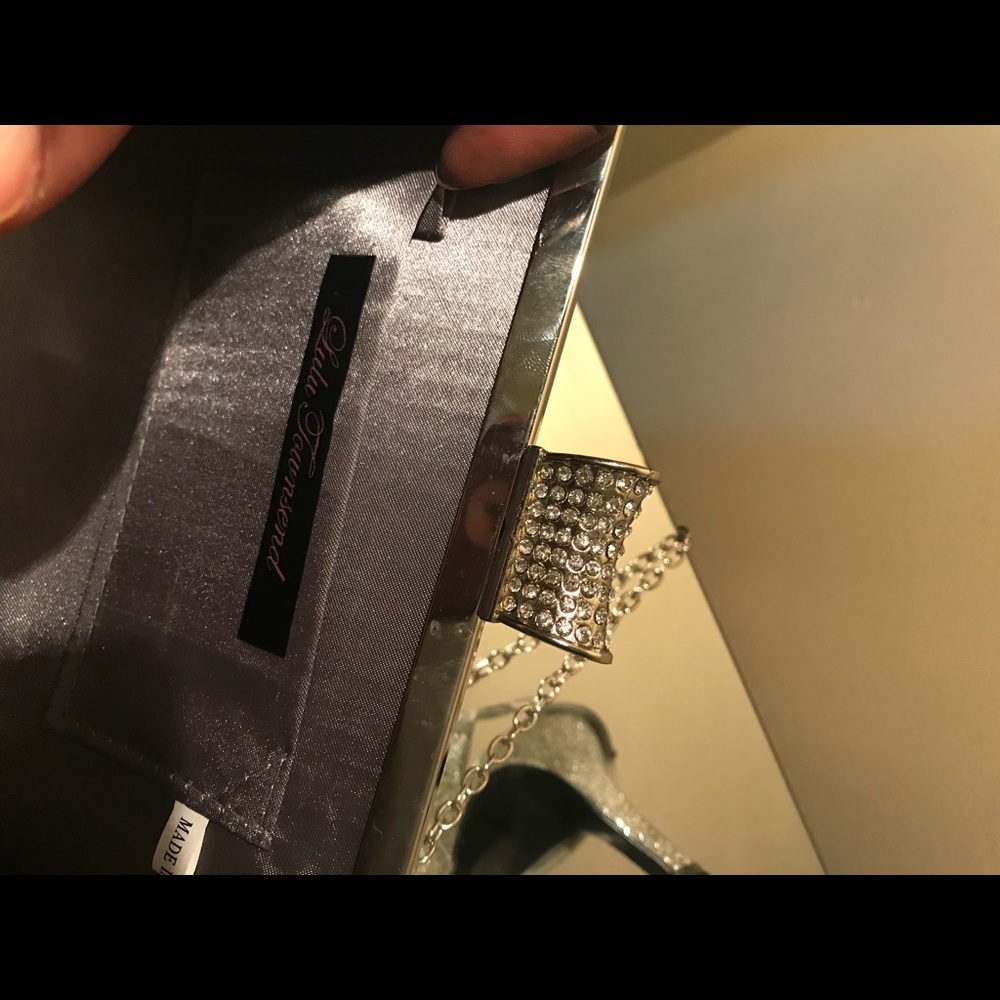 Bundle Shoe And Clutch - image 4